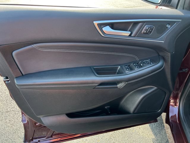 Certified 2024 Ford Edge Titanium w/ Equipment Group 301A AWD/4WD image 10