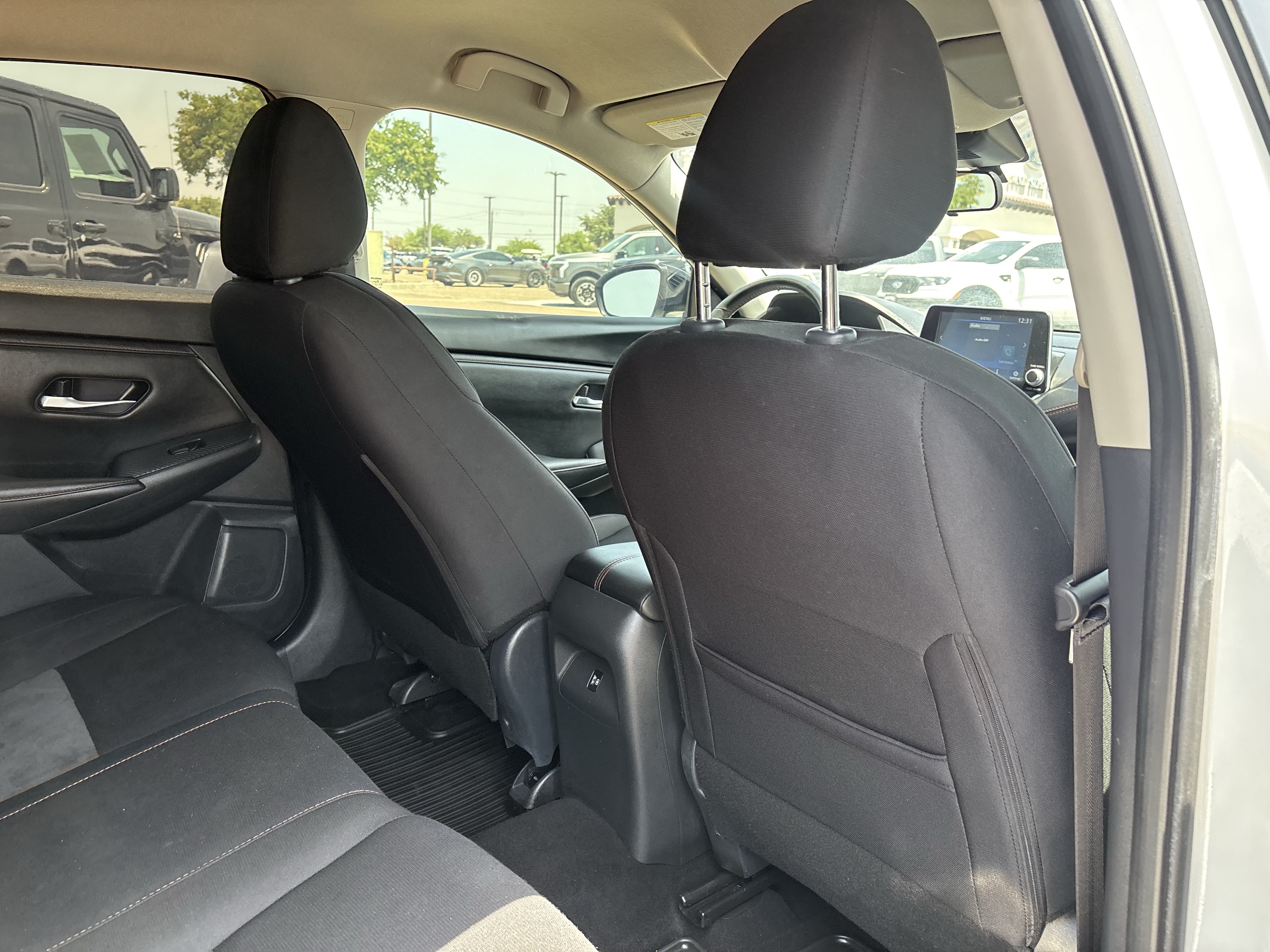 Used 2023 Nissan Sentra SR w/ Midnight Edition Package FWD image 21
