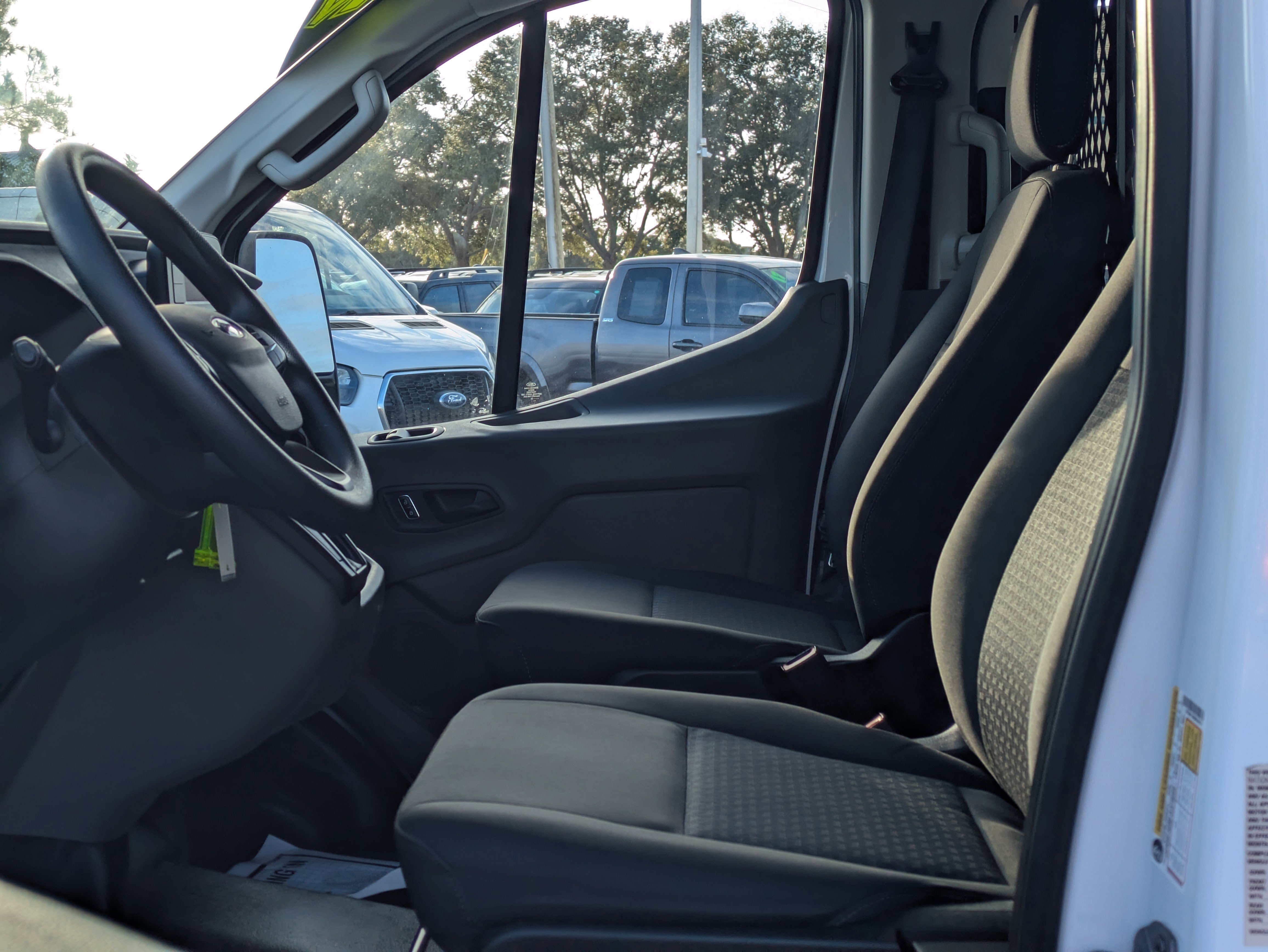 Certified 2024 Ford Transit 250 BASE w/ Exterior Upgrade Package image 18