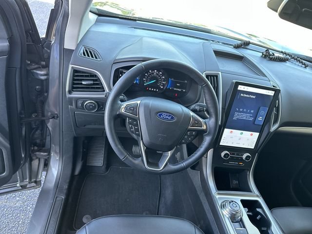 Certified 2022 Ford Edge SEL AWD/4WD image 15
