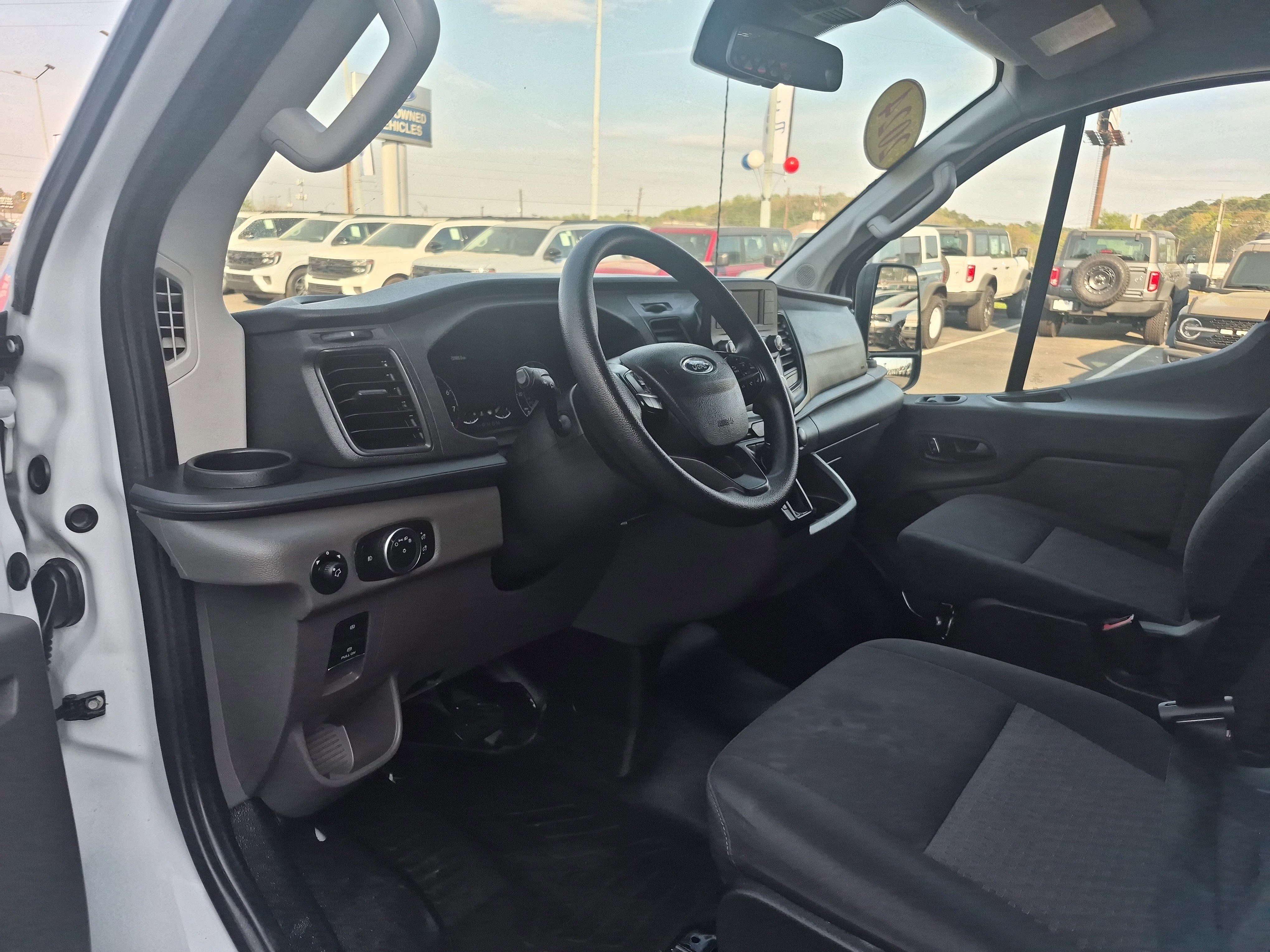 Certified 2024 Ford Transit 250 Low Roof w/ Exterior Upgrade Package image 18