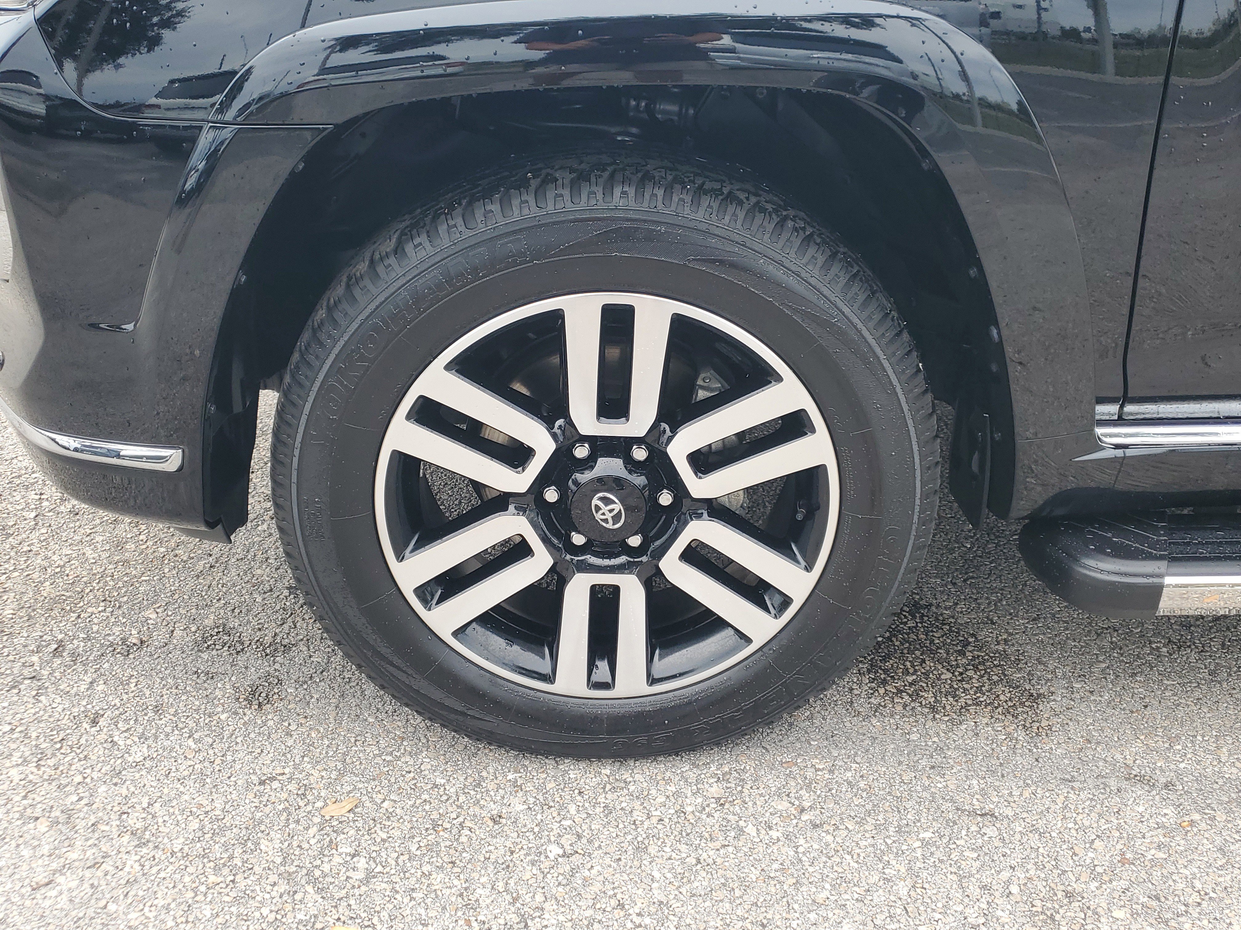 Used 2023 Toyota 4Runner Limited image 8