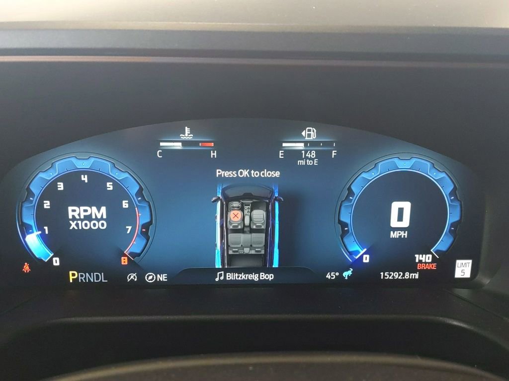 Certified 2025 Ford Bronco Sport Outer Banks w/ Outer Banks Tech Package+ AWD/4WD image 25