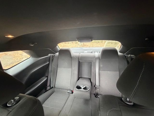 Used 2019 Dodge Challenger SXT w/ Blacktop Package image 9