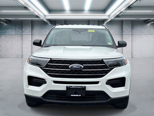 Certified 2023 Ford Explorer XLT AWD/4WD image 2