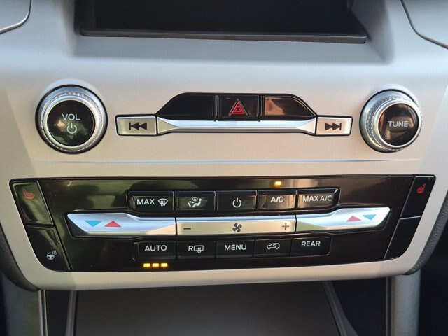Certified 2023 Ford Explorer XLT w/ Equipment Group 202A AWD/4WD image 25