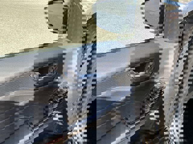 Certified 2025 Ford Escape ST-Line w/ Cold Weather Package FWD image 11