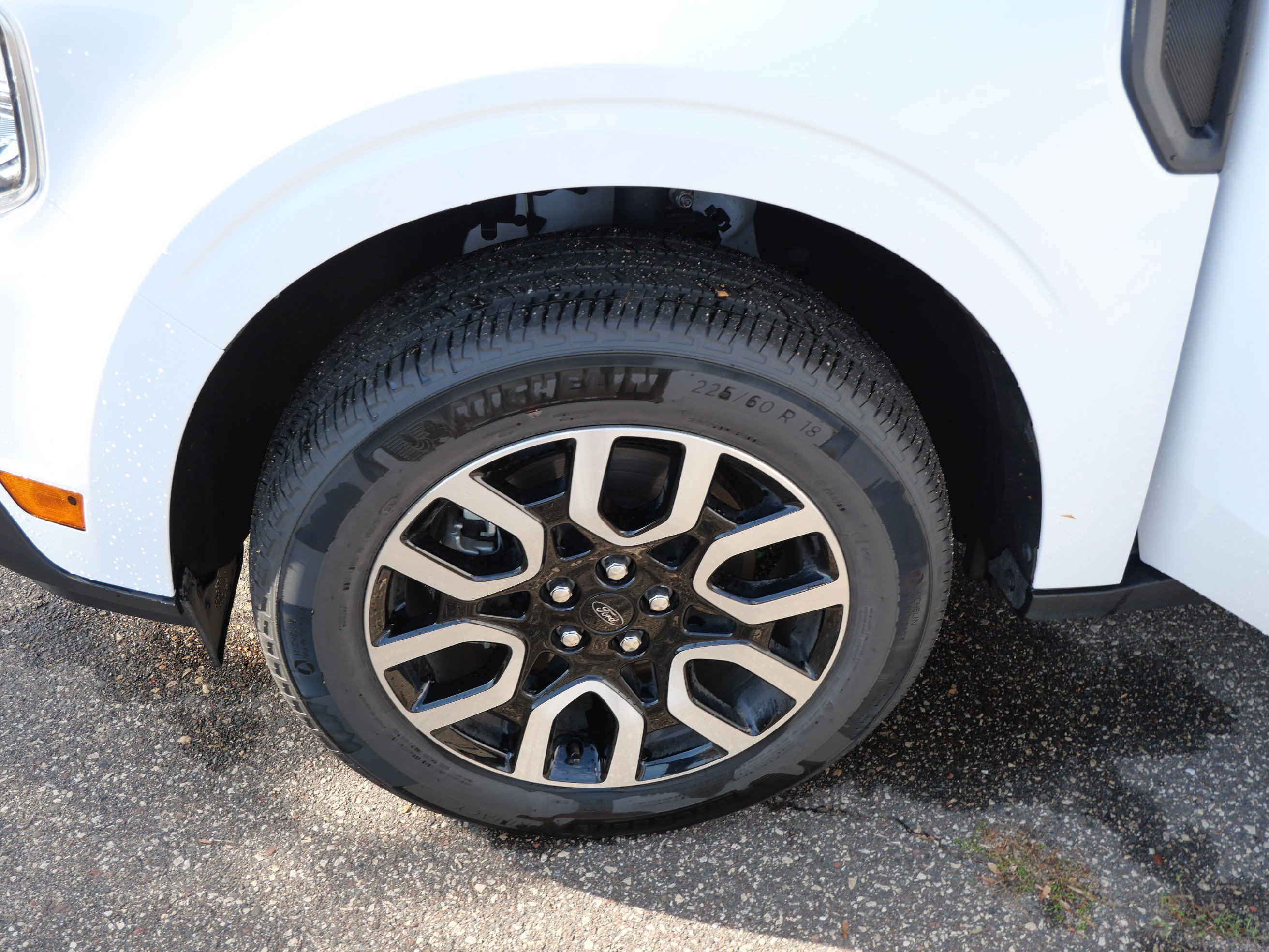 Certified 2024 Ford Maverick Lariat w/ 4K Tow Package AWD/4WD image 15
