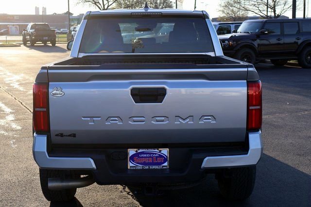 Used 2024 Toyota Tacoma TRD Off-Road image 13