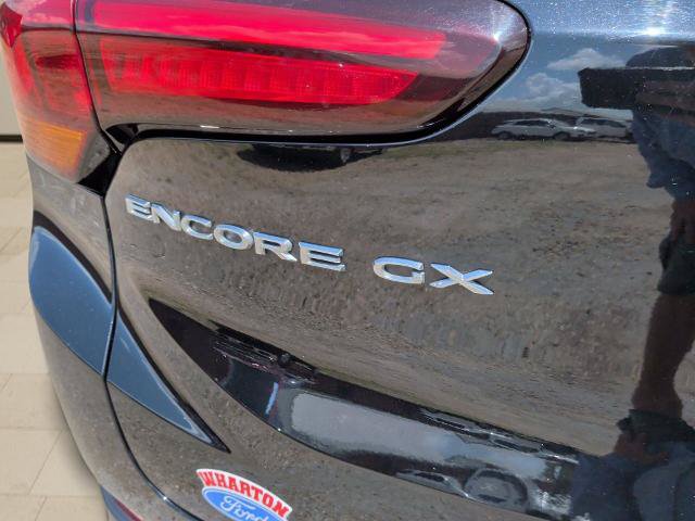 Used 2021 Buick Encore GX Essence FWD image 37