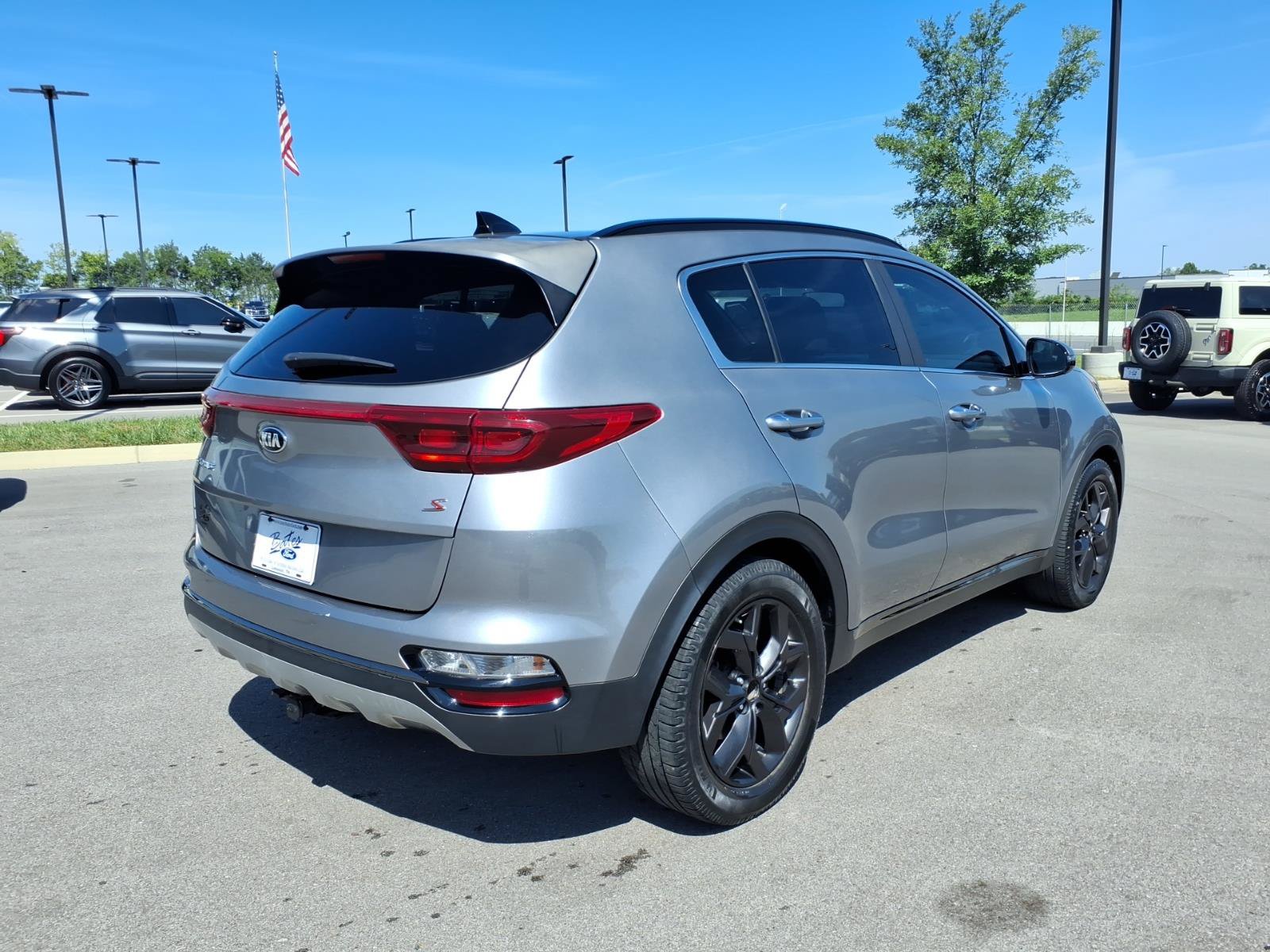 Used 2020 Kia Sportage S w/ S Sunroof Package FWD image 3