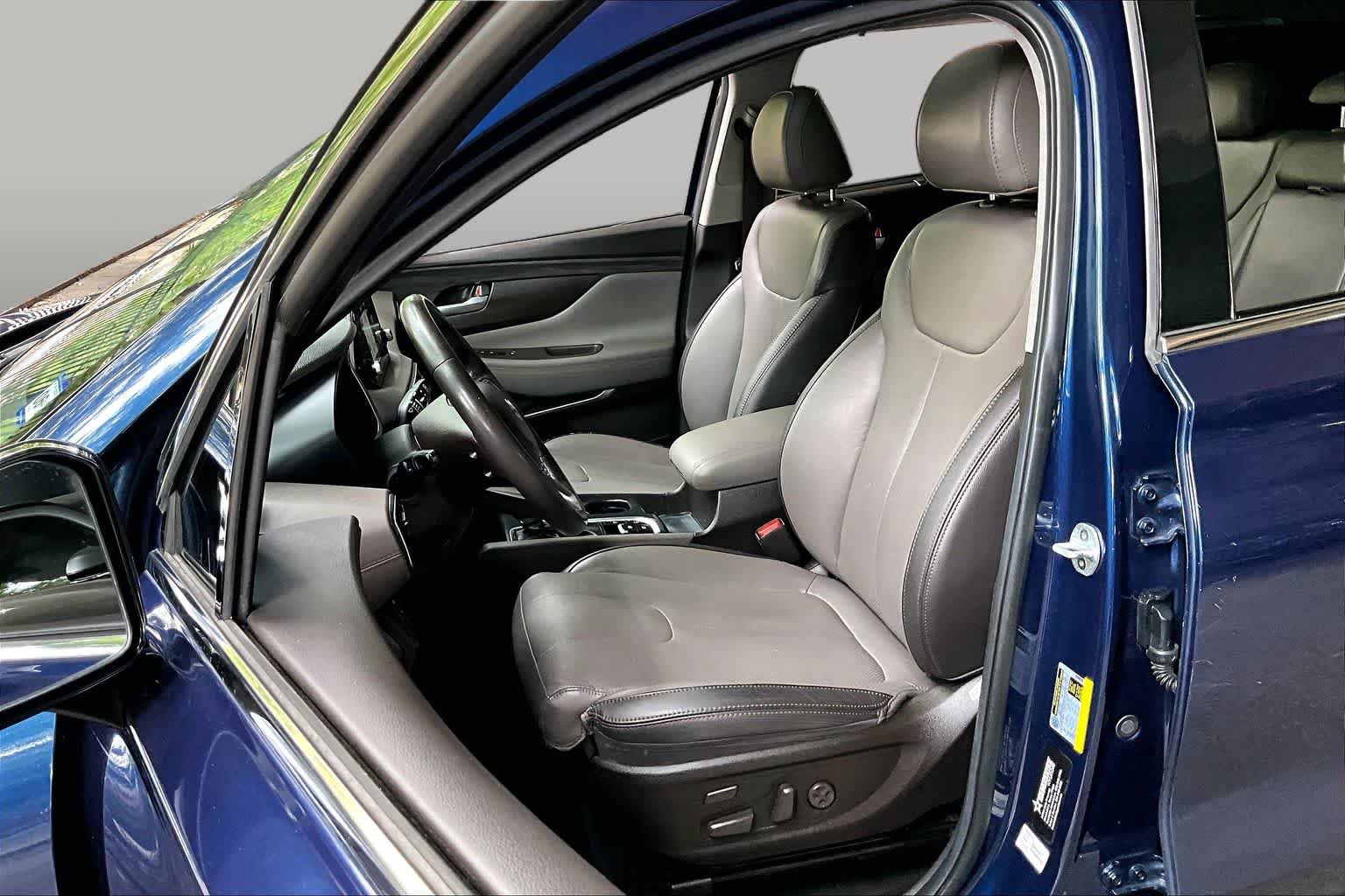 Used 2020 Hyundai Santa Fe Limited FWD image 7