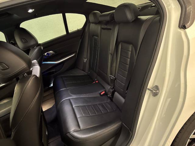 Used 2019 BMW 330i Sedan RWD image 32