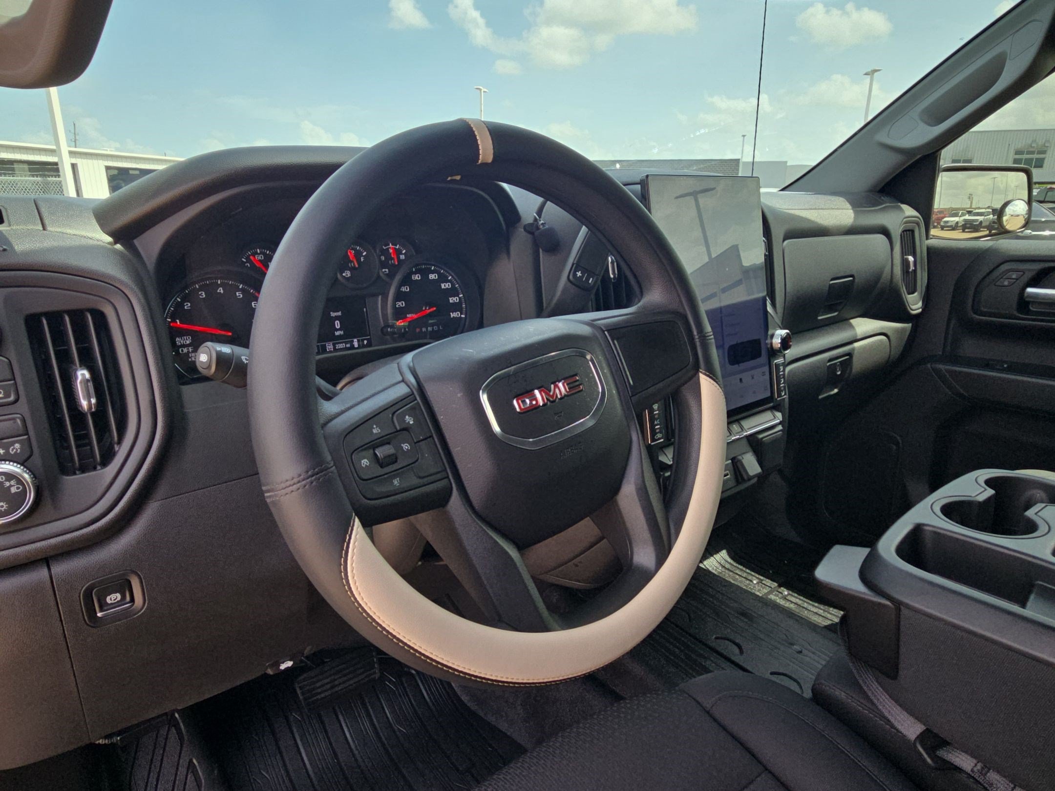 Used 2026 GMC Sierra 1500 Pro w/ Pro Value Package AWD/4WD image 16