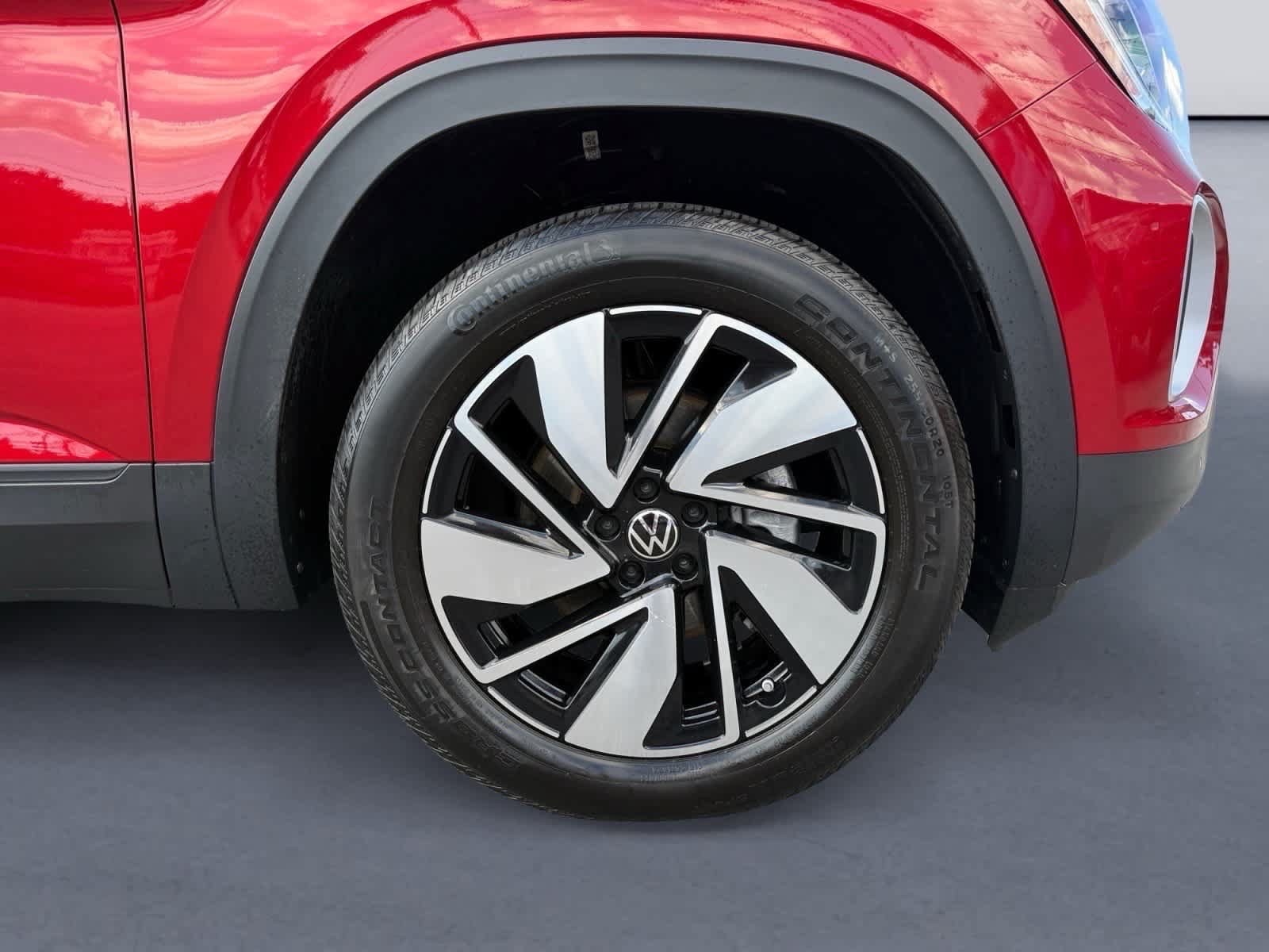 Used 2024 Volkswagen Atlas SE FWD image 9