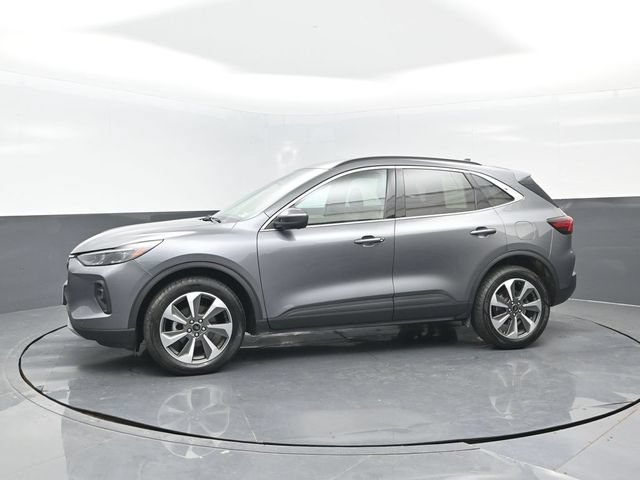Certified 2024 Ford Escape Platinum AWD/4WD image 4