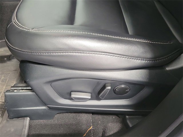 Certified 2023 Ford Explorer XLT w/ Equipment Group 202A image 9