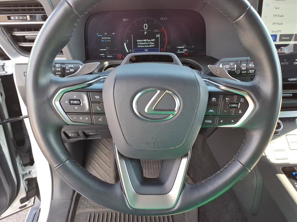 Used 2024 Lexus GX 550 w/ Accessory Package (2T) AWD/4WD image 12