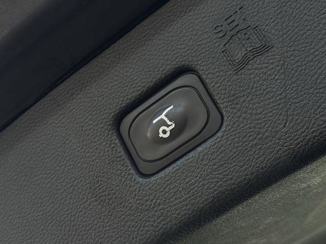 Certified 2022 Ford Edge ST-Line image 10