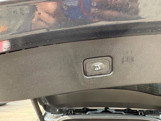 Certified 2022 Ford Edge ST w/ Equipment Group 401A image 10