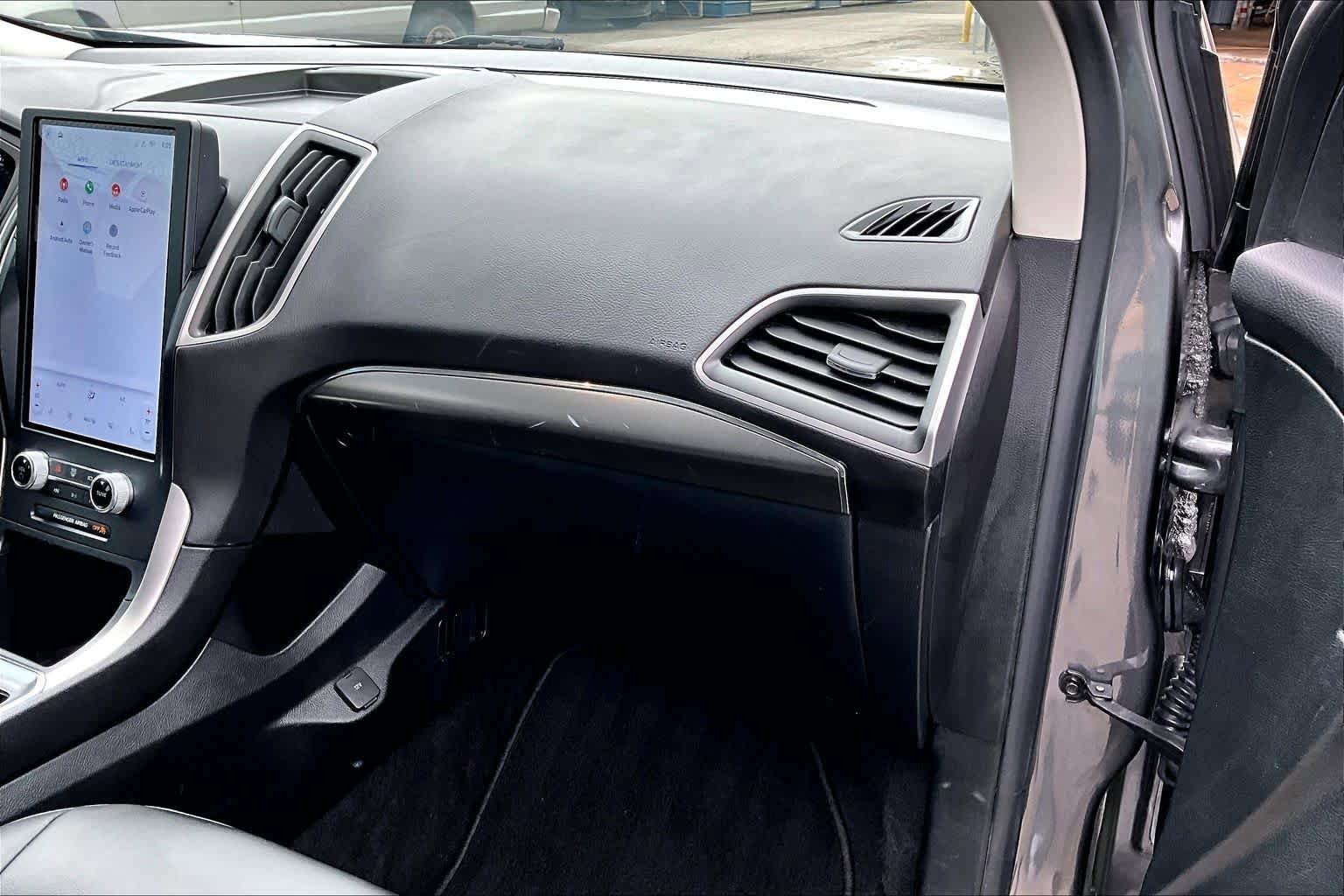 Certified 2022 Ford Edge SEL w/ Convenience Package AWD/4WD image 19
