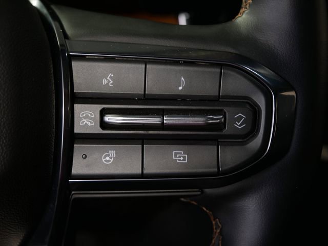 Used 2023 GMC Canyon AT4 w/ AT4 Premium Package image 20