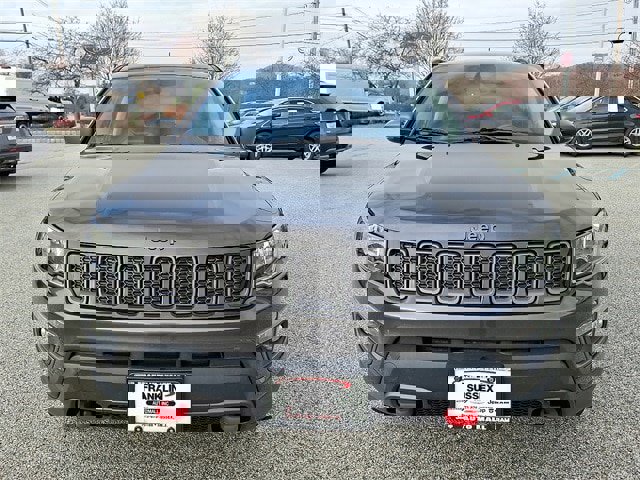 Used 2019 Jeep Compass Trailhawk w/ Cold Weather Group image 21