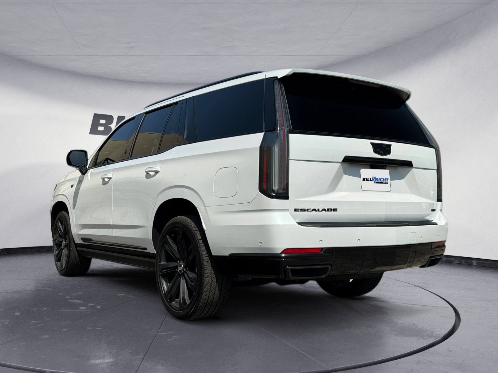 Used 2026 Cadillac Escalade Sport w/ Touring Package AWD/4WD image 3