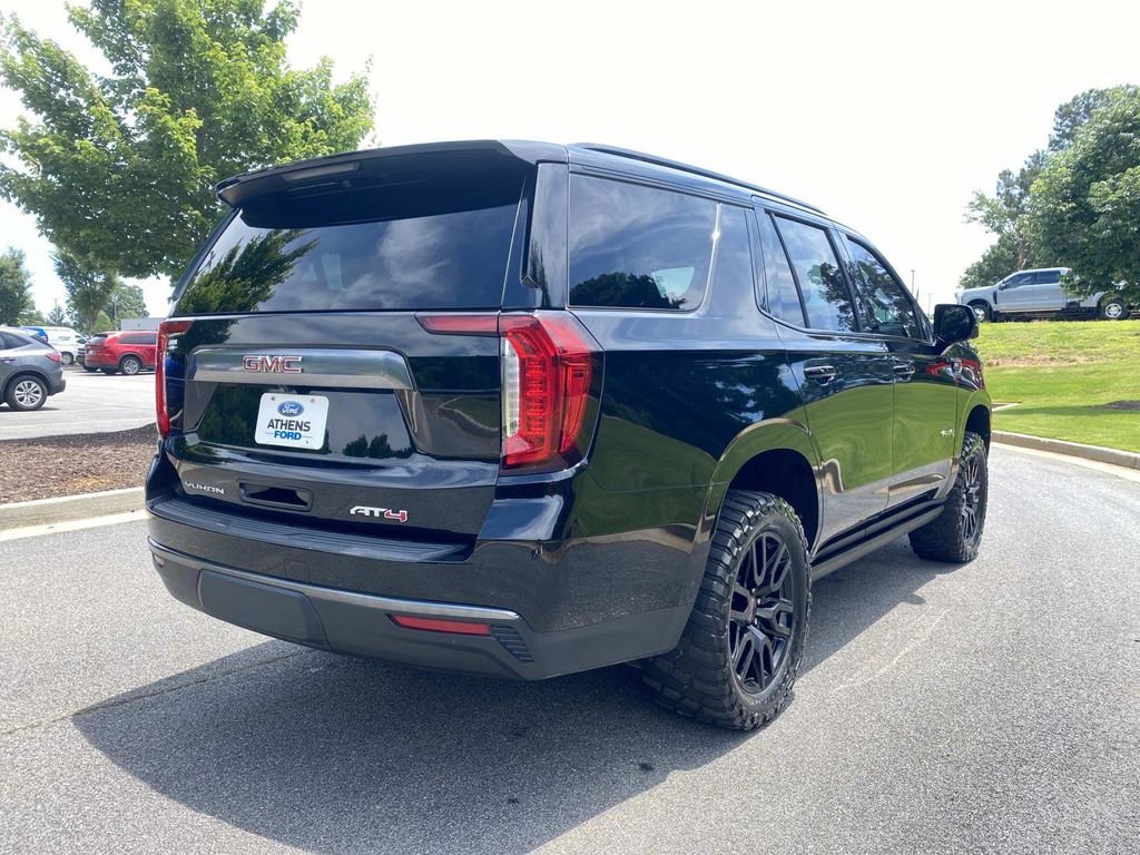 Used 2021 GMC Yukon AT4 w/ Rear Media and Nav Package AWD/4WD image 3