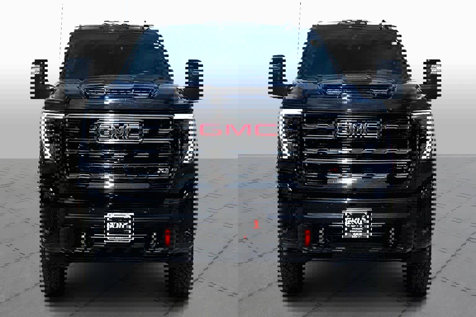 Used 2025 GMC Sierra 2500 AT4 w/ AT4 Premium Plus Package image 6