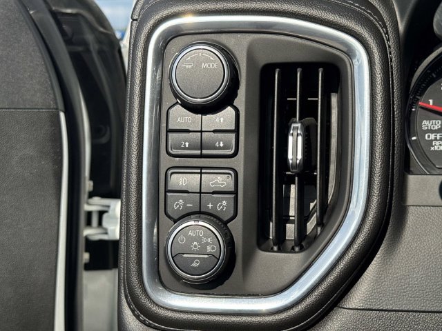 Used 2020 Chevrolet Silverado 1500 LT Trail Boss w/ Convenience Package AWD/4WD image 19