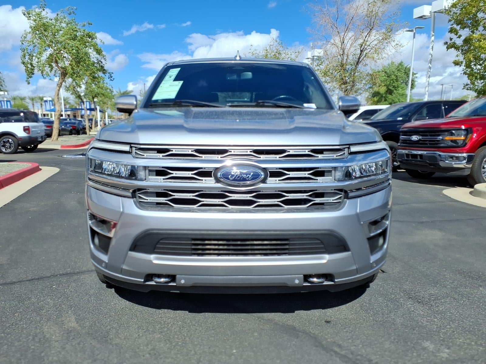 Certified 2024 Ford Expedition Platinum AWD/4WD image 2