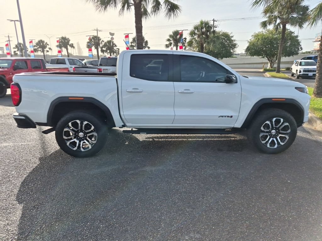 Used 2024 GMC Canyon AT4 AWD/4WD image 6