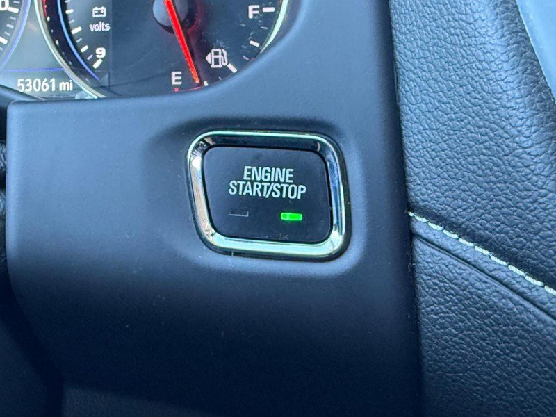 Used 2022 GMC Acadia SLT w/ Technology Package image 21