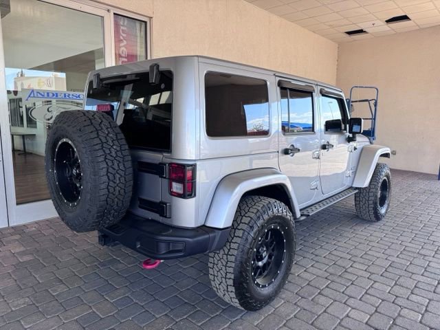 Used 2017 Jeep Wrangler Unlimited Rubicon AWD/4WD image 4