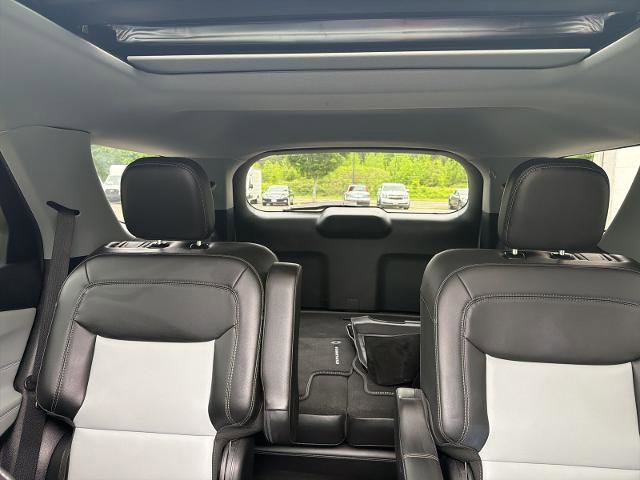 Certified 2023 Ford Explorer XLT w/ Equipment Group 202A AWD/4WD image 30
