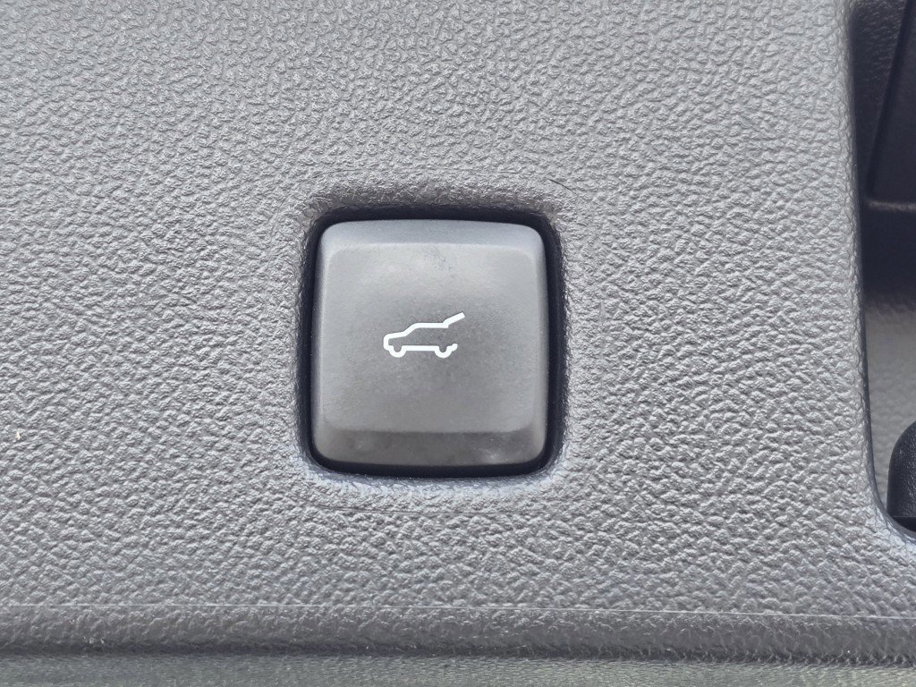 Certified 2023 Ford Escape ST-Line image 26