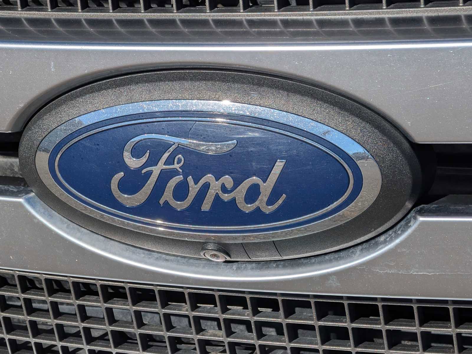 Certified 2019 Ford F150 Platinum w/ Technology Package image 11