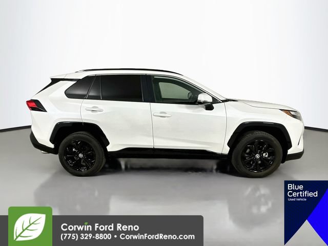 Used 2024 Toyota RAV4 SE w/ Convenience Package AWD/4WD image 10