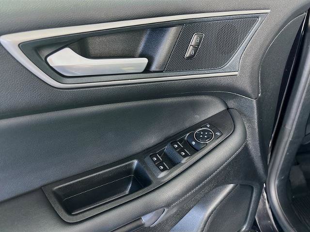 Certified 2024 Ford Edge SEL w/ Convenience Package AWD/4WD image 17