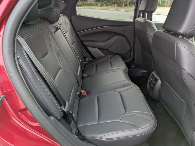 Certified 2025 Ford Mustang Mach-E Premium image 30