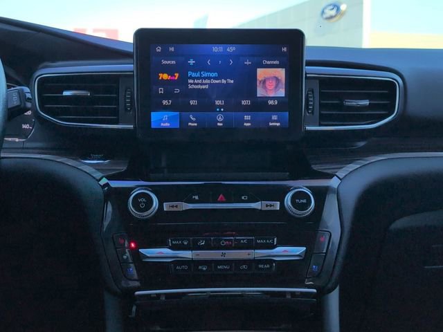 Certified 2022 Ford Explorer Limited w/ Equipment Group 301A image 25