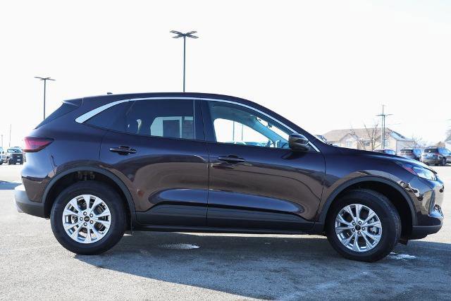 Certified 2023 Ford Escape Active w/ Tech Pack #2 image 9