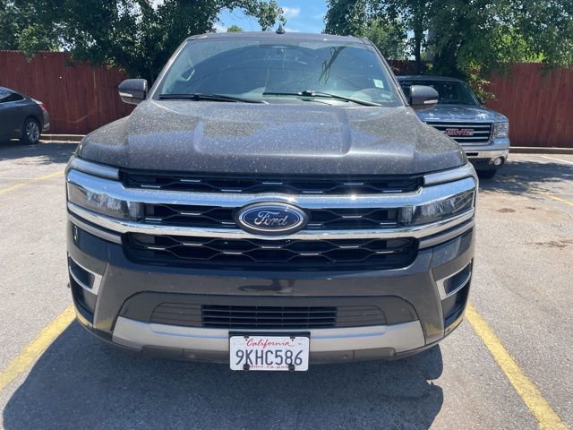 Certified 2024 Ford Expedition Max Limited RWD image 3
