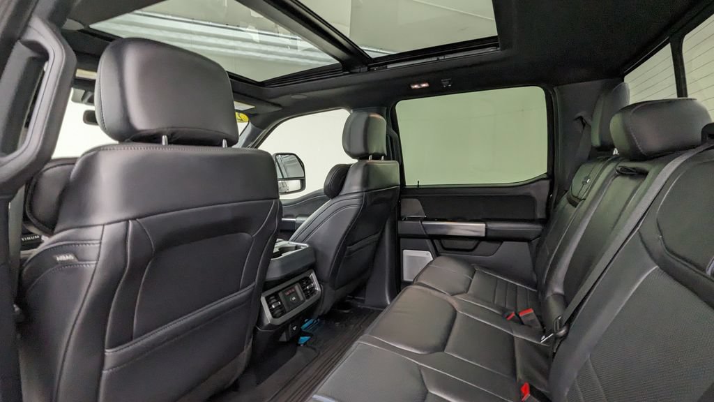 Certified 2025 Ford F250 Platinum AWD/4WD image 36