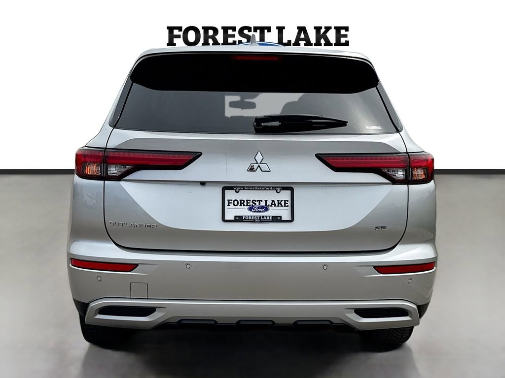 Used 2022 Mitsubishi Outlander SE AWD/4WD image 6