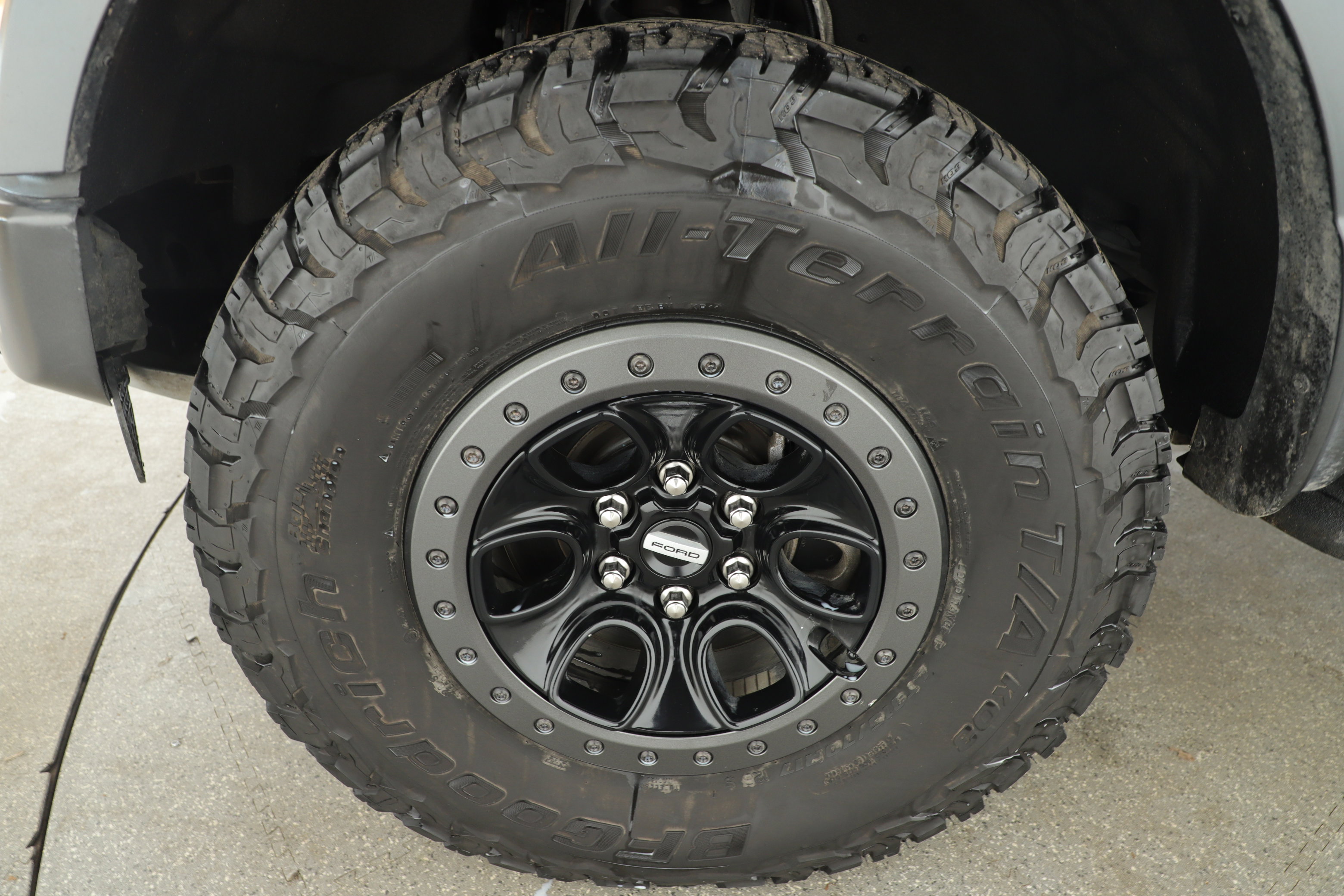 Certified 2022 Ford F150 Raptor w/ Equipment Group 801A High image 7