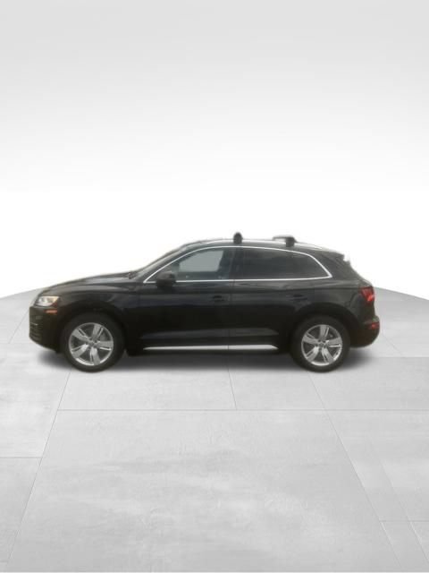 Used 2019 Audi Q5 2.0T Premium Plus w/ Premium Plus Package AWD/4WD image 3