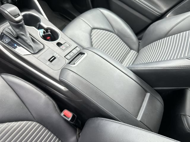 Used 2021 Toyota Highlander XSE FWD image 21