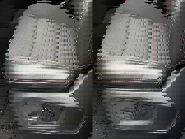 Certified 2025 Ford Explorer ST-Line w/ Premium Package image 26